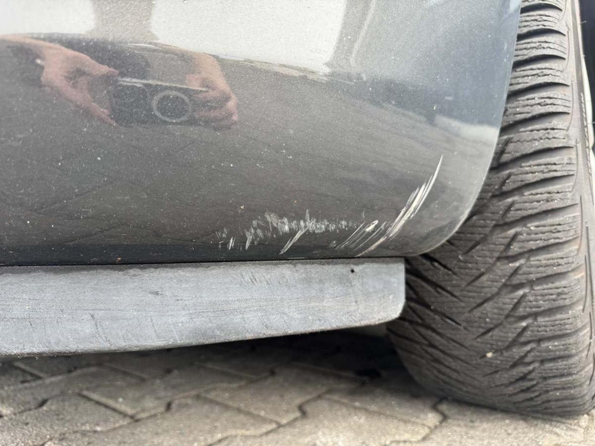 Opel Zafira B original Sto&szlig;stange Stossf&auml;nger vorn Z190 Phantom Grey Facelift Bj.2012